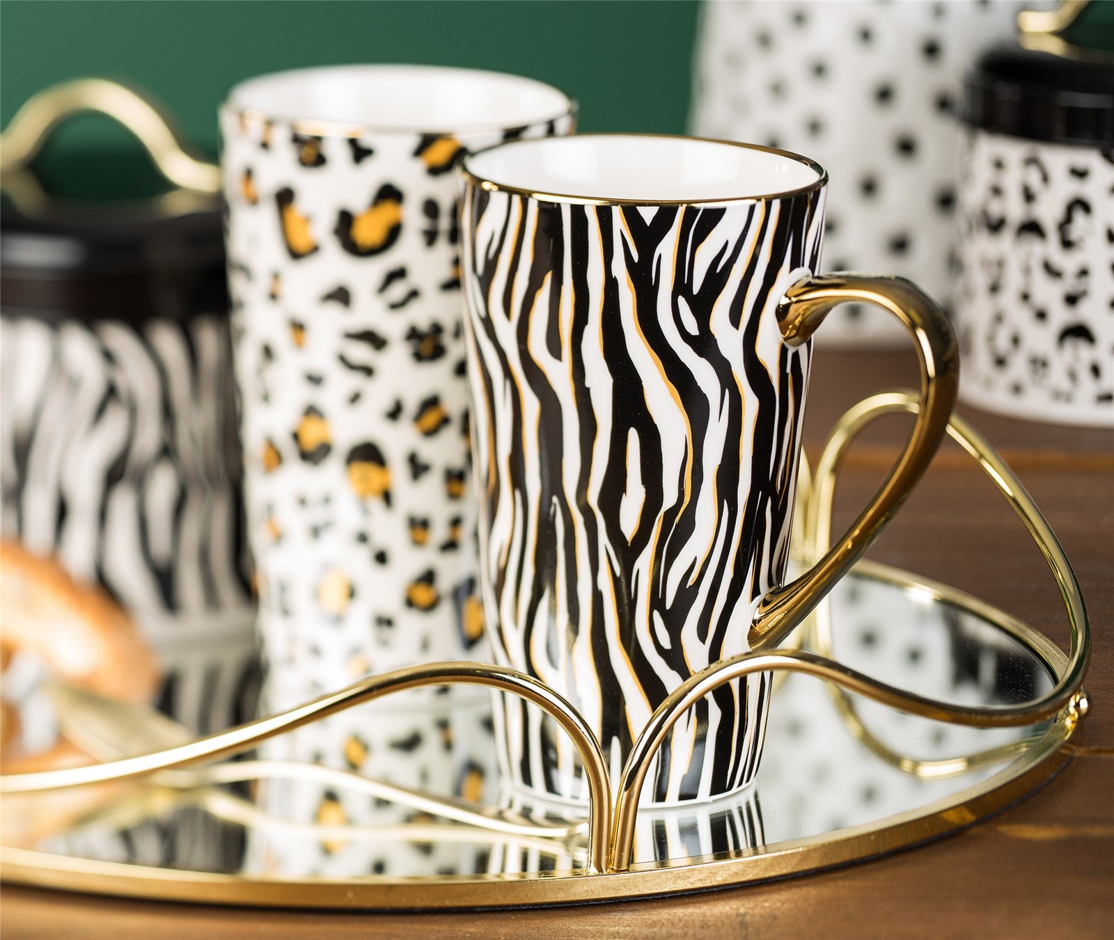 The English Tableware Company Looking Wild Leopard Latte Mug