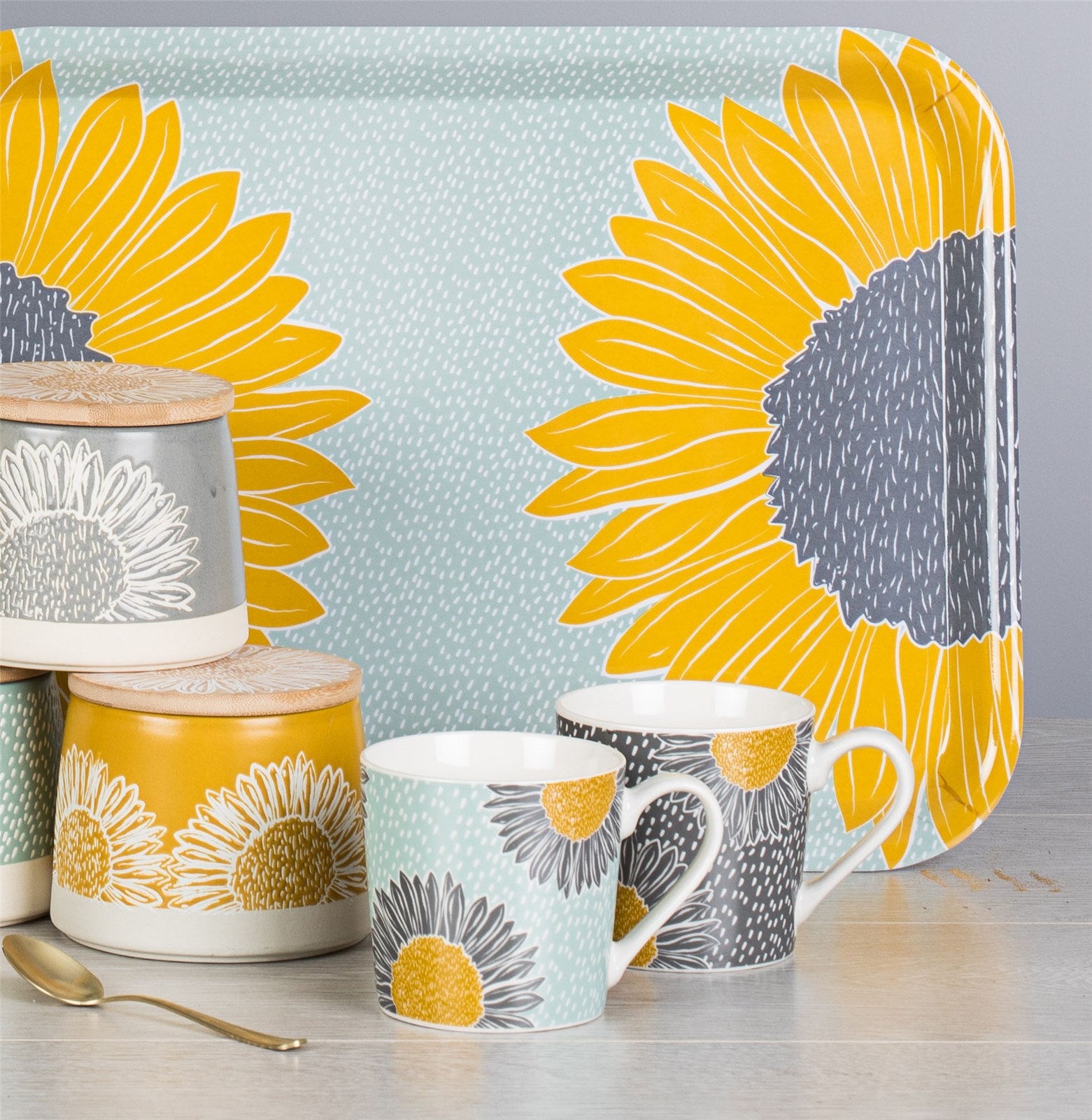 The English Tableware Company Artisan Flower Floral Grey Mug